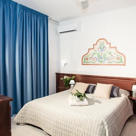 Residenza Dei Cavalleggeri Aparthotel