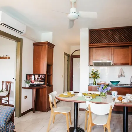 Residenza Dei Cavalleggeri Aparthotel