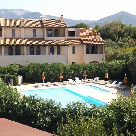 Residenza Dei Cavalleggeri Aparthotel San Vincenzo